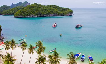 Angthong Marine Park Normal Boat Trip Kayaking